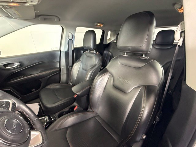 Used 2019 Jeep Compass Limited AWD/4WD image 16