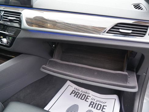 Used 2023 BMW 540i xDrive w/ M Sport Package image 73