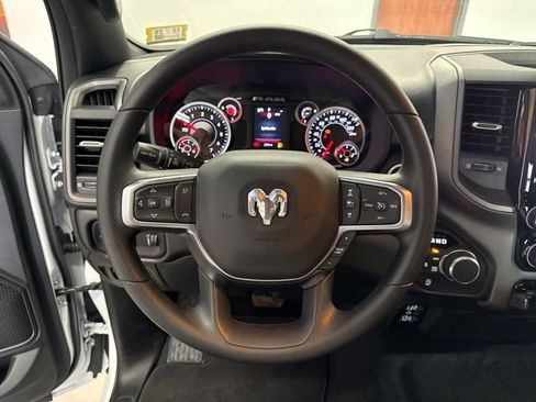 New 2026 RAM 1500 Express AWD/4WD image 31
