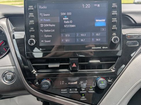 Used 2023 Toyota Camry XSE FWD image 12
