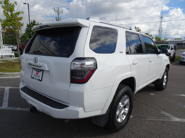 Used 2015 Toyota 4Runner SR5 RWD image 4