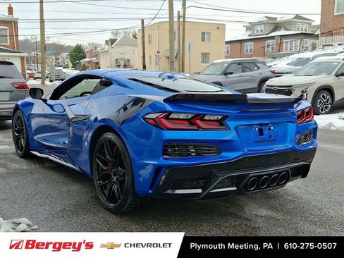 Used 2025 Chevrolet Corvette Z06 image 5