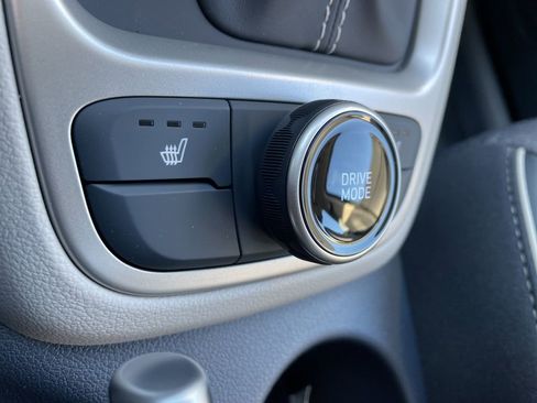 New 2026 Hyundai Venue SEL image 16