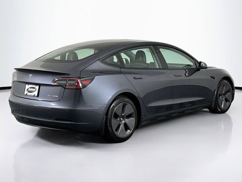 Used 2021 Tesla Model 3 Long Range image 11