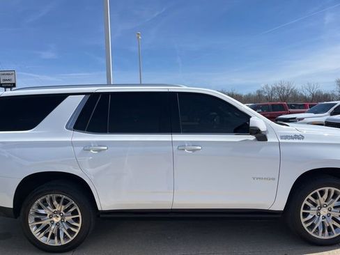 Used 2023 Chevrolet Tahoe High Country AWD/4WD image 4