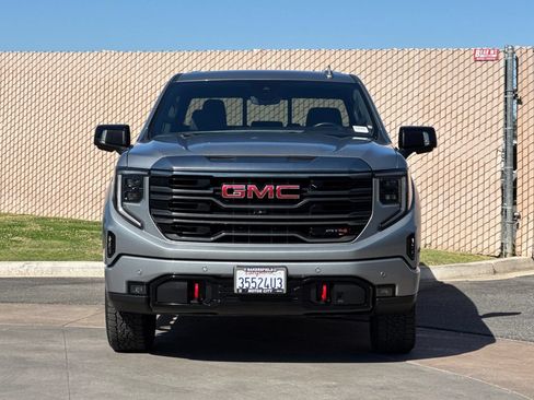 Certified 2023 GMC Sierra 1500 AT4 w/ AT4 Premium Package AWD/4WD image 9
