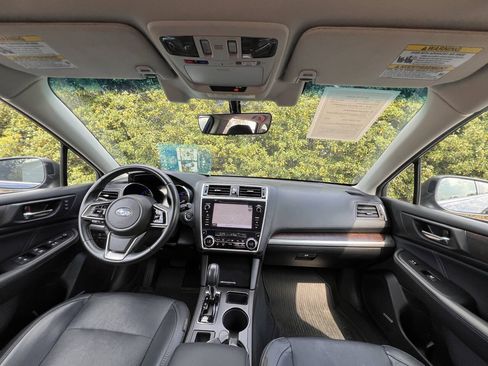 Used 2019 Subaru Outback 2.5i Limited AWD/4WD image 31