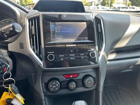 Used 2018 Subaru Crosstrek 2.0i Premium w/ Moonroof Package AWD/4WD image 20