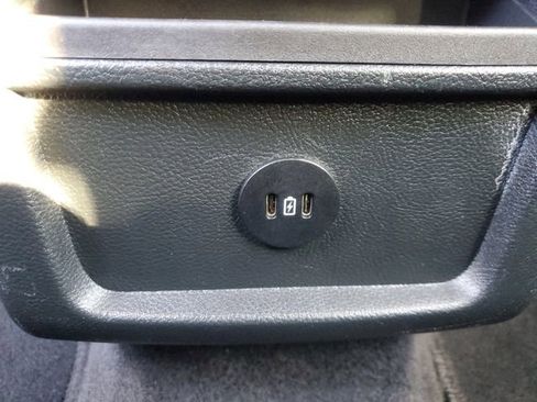 Used 2024 Ford Edge SEL AWD/4WD image 12