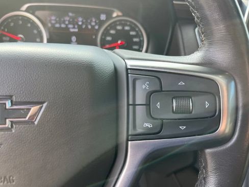 Used 2021 Chevrolet Tahoe Z71 w/ Z71 Off-Road Package AWD/4WD image 21