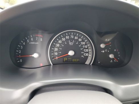 Used 2012 Kia Sedona LX w/ PWR Pkg image 31