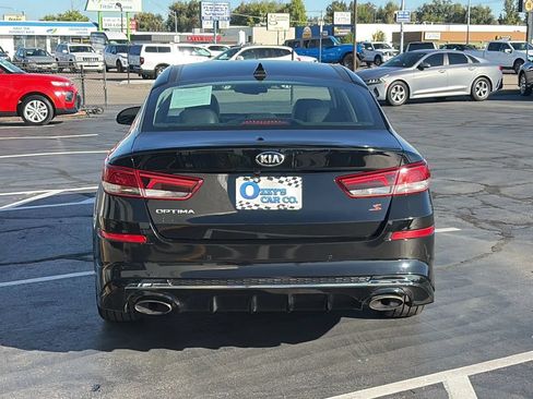 Used 2019 Kia Optima S w/ S Panoramic Sunroof Package FWD image 4