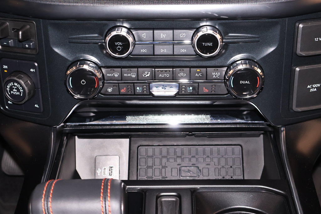 Used 2026 Ford F150 Raptor AWD/4WD image 32