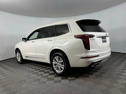 Used 2024 Cadillac XT6 Luxury w/ LPO, Floor Liner Package image 9