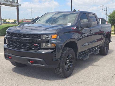 Certified 2021 Chevrolet Silverado 1500 Custom Trail Boss w/ LPO, Dark Essentials Package AWD/4WD image 7