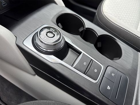 Used 2023 Ford Escape Active image 31