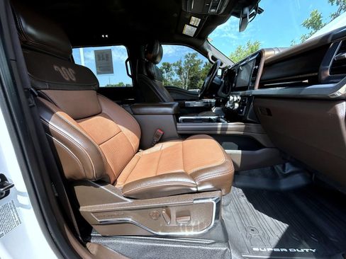 Used 2025 Ford F250 King Ranch w/ Chrome Package AWD/4WD image 15