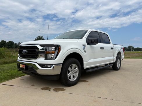 Used 2023 Ford F150 XLT AWD/4WD image 1
