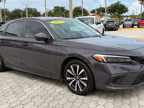 Used 2023 Honda Civic EX-L image 14