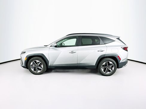 Used 2025 Hyundai Tucson SEL FWD image 4
