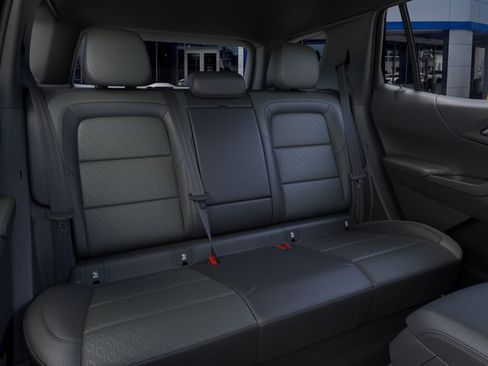 New 2026 Chevrolet Equinox LT w/ Convenience Package II FWD image 17