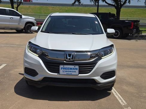 Used 2021 Honda HR-V LX image 2