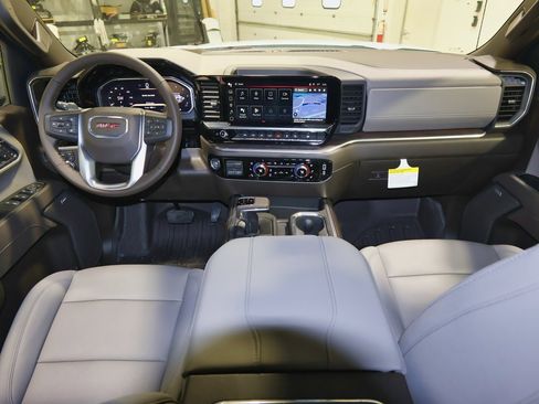 New 2026 GMC Sierra 1500 SLT w/ SLT Premium Plus Package image 11
