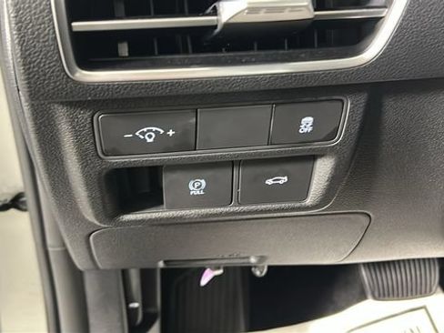 Certified 2026 Hyundai Sonata SEL FWD image 19