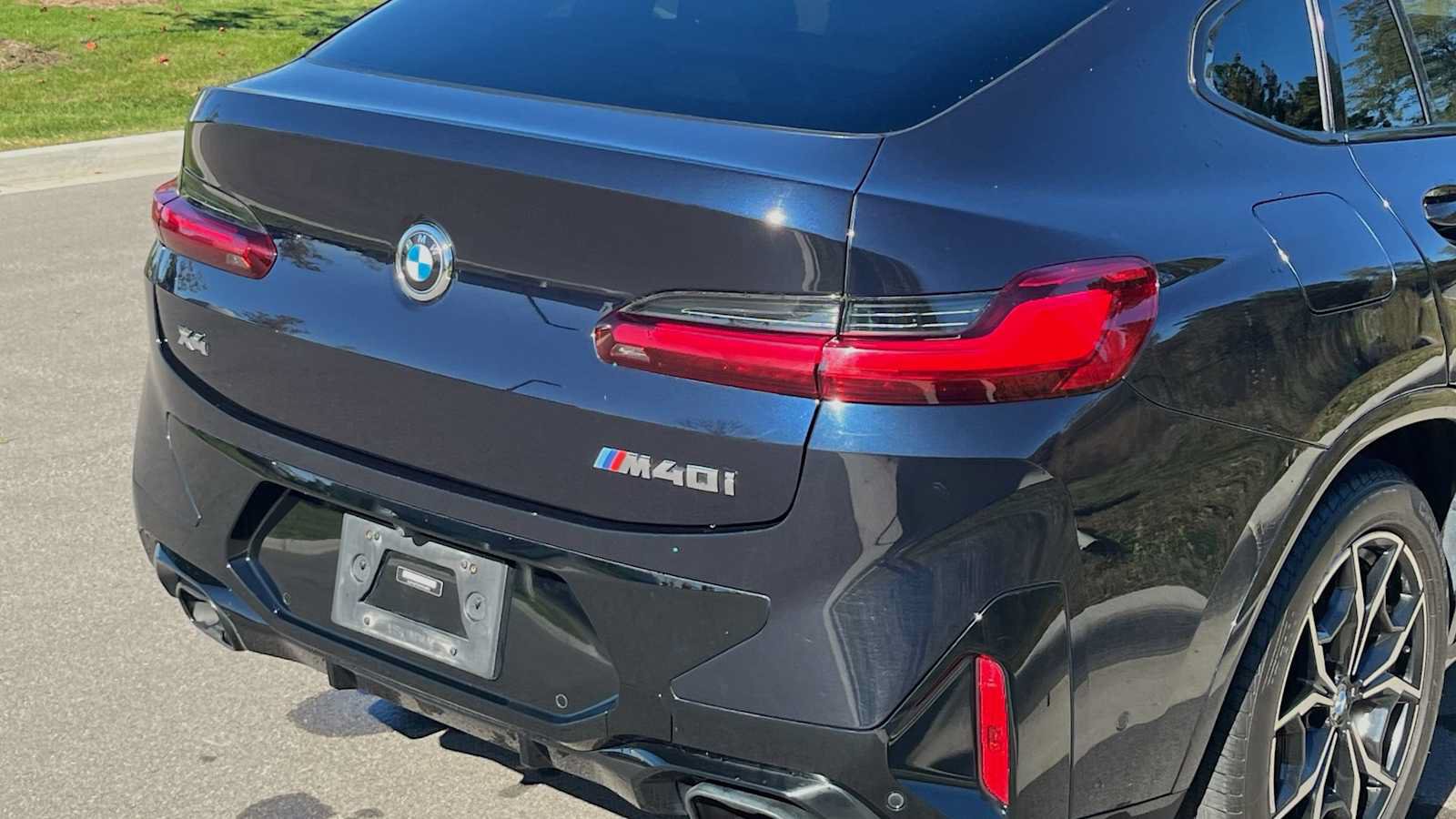 Used 2022 BMW X4 M40i AWD/4WD image 19