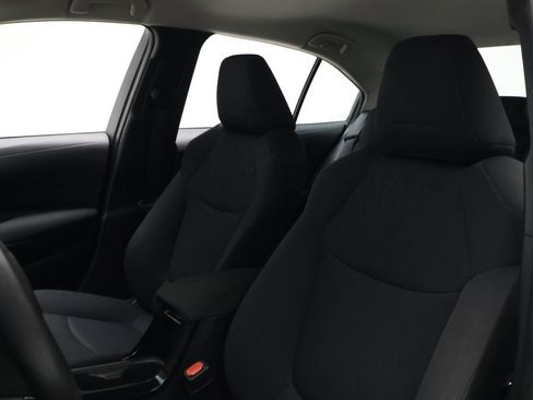 Used 2022 Toyota Corolla LE FWD image 13