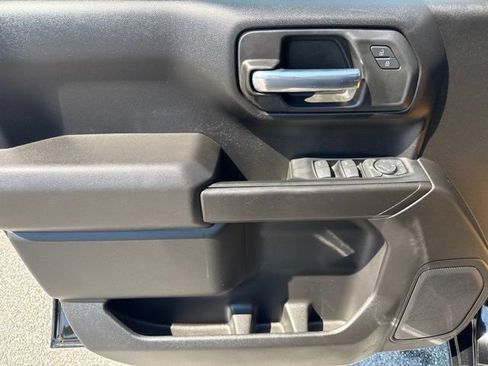 Used 2023 GMC Sierra 1500 Pro w/ Pro Value Package AWD/4WD image 11