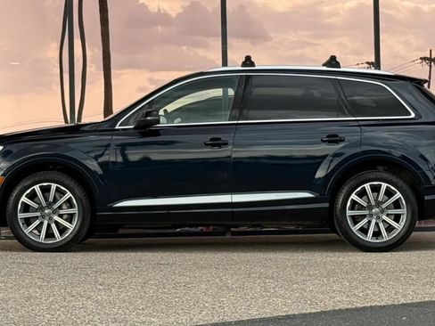 Used 2017 Audi Q7 3.0T Premium Plus w/ Premium Plus Package AWD/4WD image 5
