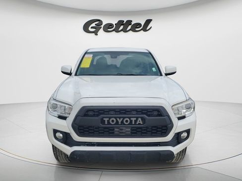 Used 2021 Toyota Tacoma SR5 image 2