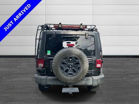 Used 2014 Jeep Wrangler Unlimited Rubicon w/ Dual Top Group AWD/4WD image 3