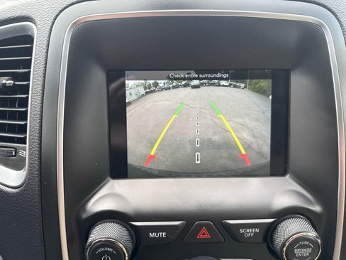 Used 2019 Dodge Durango SXT AWD/4WD image 23
