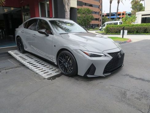 Used 2024 Lexus IS 500 RWD image 4