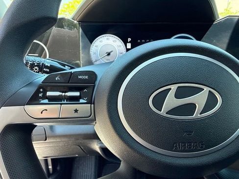 Certified 2024 Hyundai Elantra SEL FWD image 35