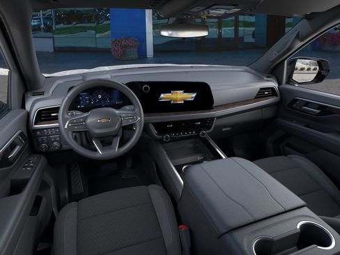 New 2026 Chevrolet Suburban LS AWD/4WD image 42
