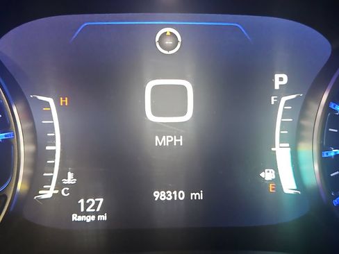 Used 2022 Chrysler Pacifica Touring-L FWD image 30