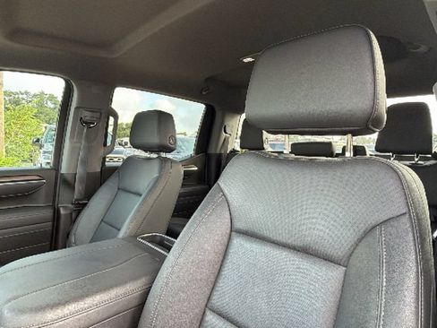 Used 2025 GMC Sierra 1500 SLT RWD image 16