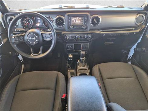 Used 2021 Jeep Wrangler Unlimited Sport AWD/4WD image 16