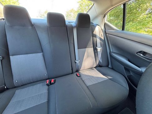 Used 2025 Nissan Sentra SV FWD image 37