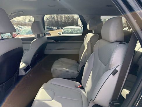 Used 2024 Hyundai Palisade SEL AWD/4WD image 19