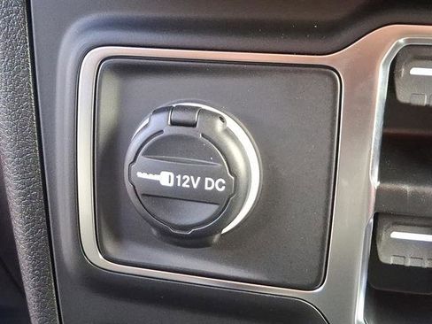 New 2025 Jeep Gladiator Sport image 19