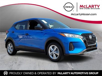 New 2025 Nissan Kicks S