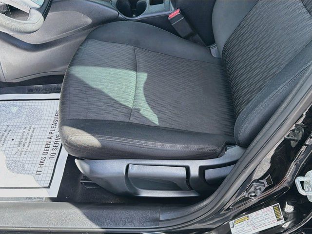Used 2019 Nissan Rogue S FWD image 19
