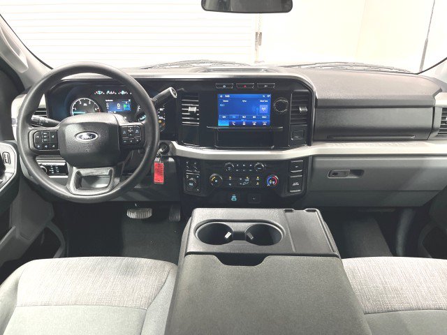 Used 2024 Ford F350 XLT AWD/4WD image 15