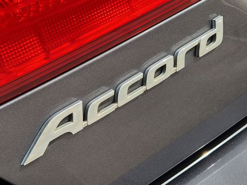 Used 2013 Honda Accord LX image 12