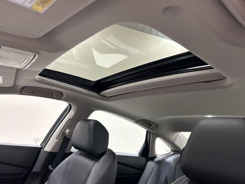 Used 2023 Honda Accord Touring image 25