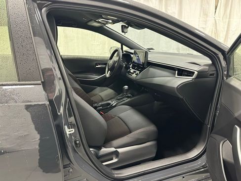 Used 2025 Toyota Corolla SE image 57